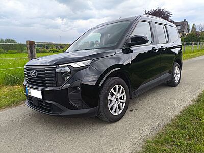 Ford Tourneo Courier 1.0 EcoBoost Titanium Garantie