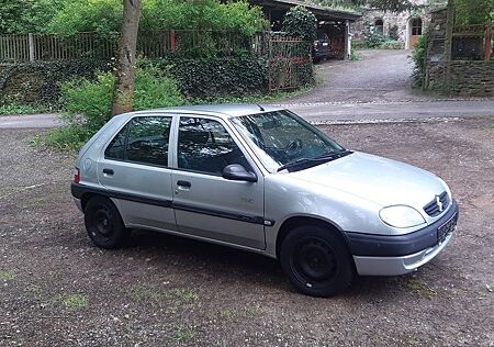 Citroën Saxo 1.1 Tonic Tonic