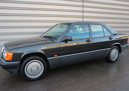 Mercedes-Benz 190 190E 1.8 original 25700 KM aus 1. Hand