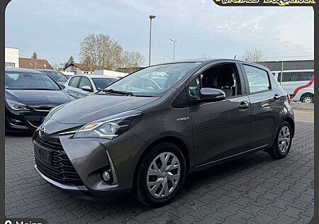 Toyota Yaris Hybrid Business. NAVI. Kamera. Tempomat