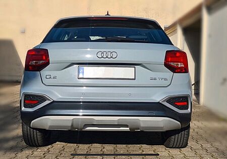 Audi Q2 35 TFSI Automatik + viele Extras + Garantie