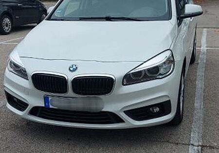 BMW 2er 220i Active Tourer 220i Advantage