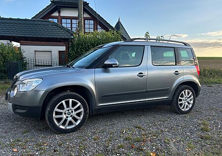 Skoda Yeti gebraucht kaufen Skoda Yeti 2.0 TDI 81kW 4x4 Active Active