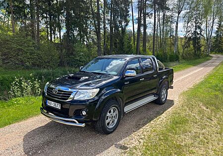 Toyota Hilux / 3.0d / Schaltgetriebe