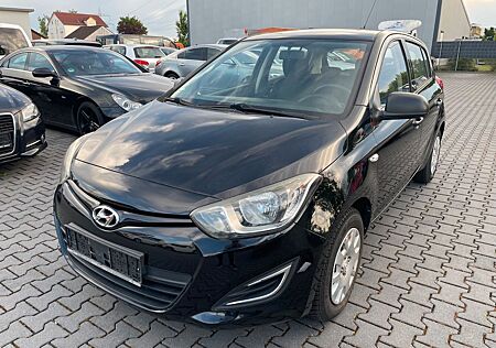 Hyundai i20 FIFA World Cup Edition Klima 1.Hand