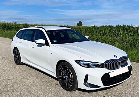 BMW 330e Touring - mit M Paket und Anschlussgarantie