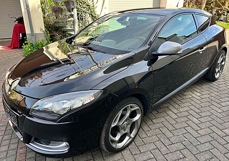 Renault Megane III Coupe2.0 GT Turbo