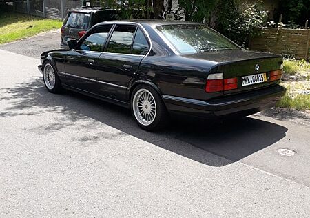 BMW 520 e34 Limo