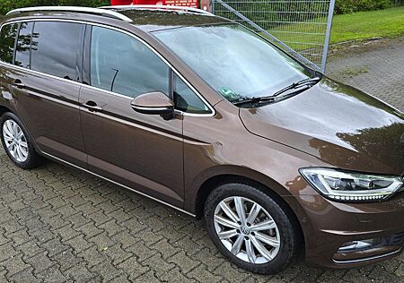 VW Touran Volkswagen 1.4 TSI DSG Highline LED AHK Standheizung