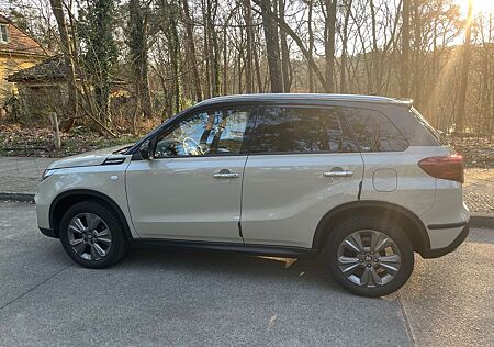 Suzuki Vitara 1.4 BOOSTERJET Hybrid Club Club