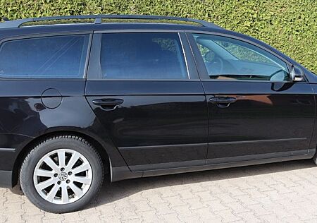 VW Passat Variant Volkswagen 2.0 TDI 81kW Zahnriemen neu