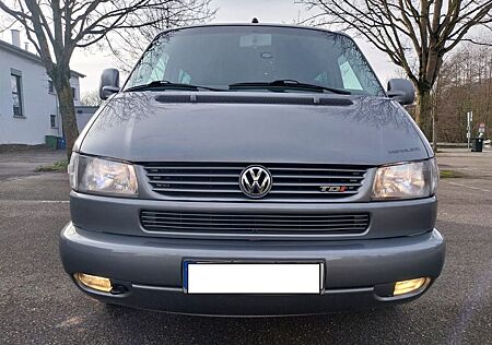 VW T4 Multivan Volkswagen / Highline / 7Sitze/ Rückfahrkamera
