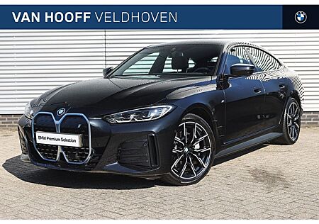 BMW i4 eDrive40 M Sport / Parking Assistant / Widesc