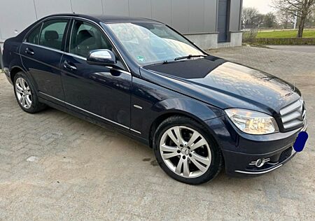 Mercedes-Benz C 220 CDI AVANTGARDE"COMAND"LEDER"KLIMA"PDC