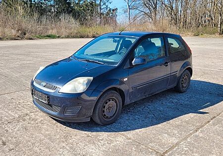 Ford Fiesta Connection RESTTÜV