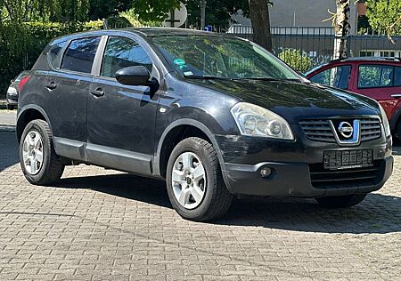 Nissan Qashqai 2,0 Acenta Panorama Dach