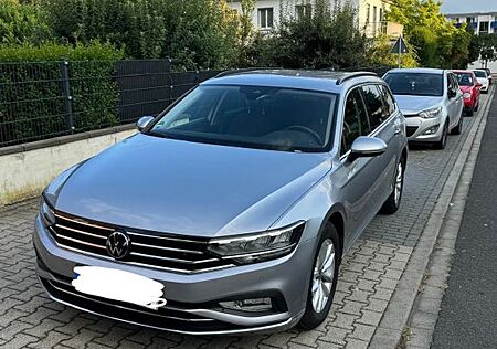 VW Passat Variant Volkswagen 1.5 TSI OPF DSG Business Variant