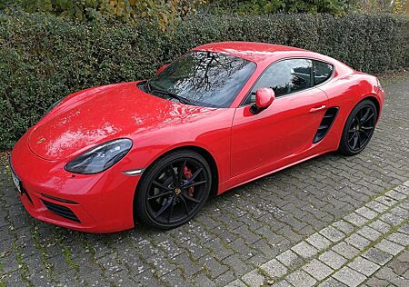 Porsche Cayman S