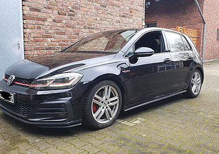 VW Golf Volkswagen 2.0 TSI DSG GTI GTI