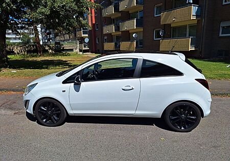 Opel Corsa 1.4 Color Edition Color Edition