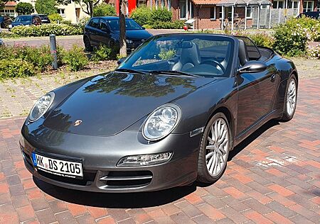 Porsche 997 Carrera 4 Cabriolet, Klappe