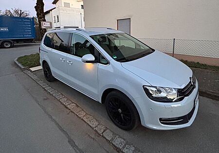 VW Sharan Volkswagen *TSI*DSG*Highline*7-Sitzer*AHK*ACC*8-fach