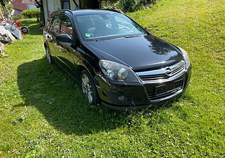 Opel Astra H Caravan 1.8 ECOTEC Sport
