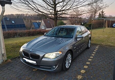 BMW 520d xDrive A Modern Line Modern Line
