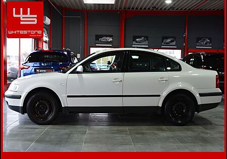 VW Passat Volkswagen 1.6 Radio Schiebedach **kein Tüv** Export