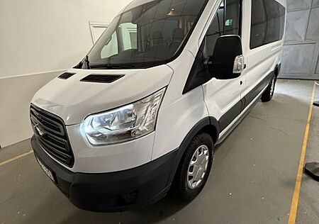 Ford Transit 9 Sitter 2 X Clima *Rollstuhlgerecht*