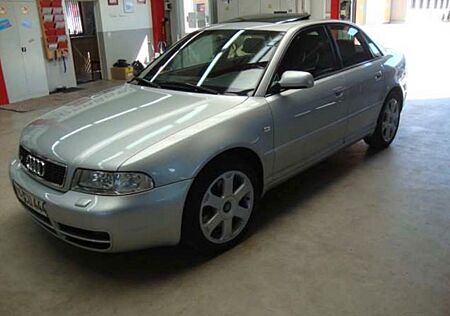 Audi S4 2.7 quattro*1. HAND*ORIG. ZUSTAND*SAMMLER FZG