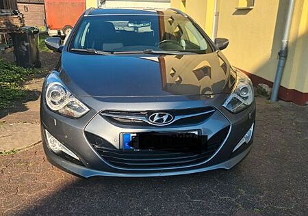 Hyundai i40 cw 1.7 CRDi Style 100kW Automatik Style