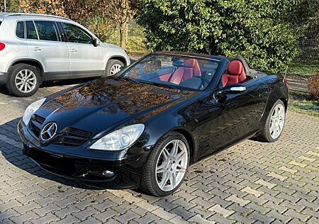 Mercedes-Benz SLK 200 KOMPRESSOR - Android-Radio / Windschott
