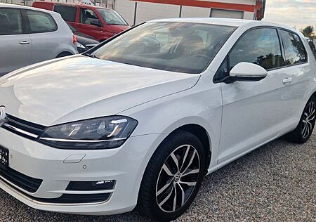 VW Golf Volkswagen VII Lim. Highline BMT