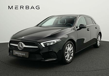 Mercedes-Benz A 180 gebraucht kaufen Mercedes-Benz A 180 d Progressive LED+AHK+MBUX+