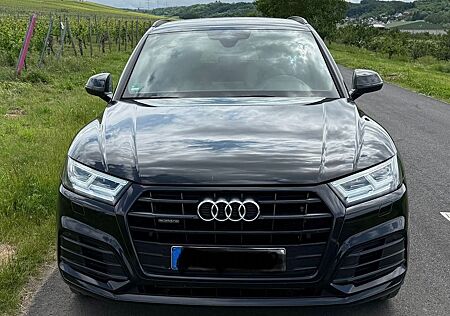 Audi Q5 40 TDI S tronic quattro sport