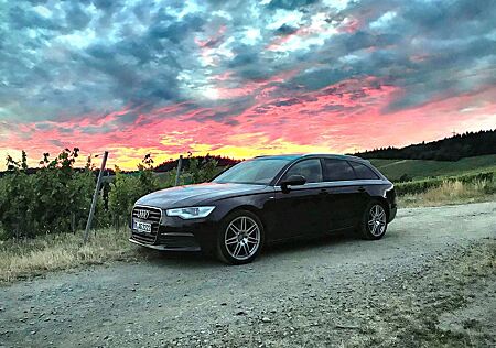 Audi A6 3.0 TDI multitronic Avant - S Line