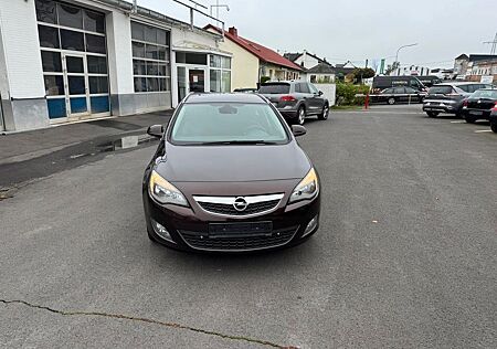 Opel Astra J Sports Tourer Sport