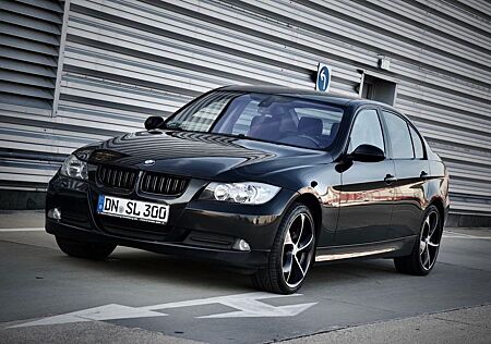 BMW 318i -
