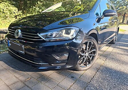 VW Golf Sportsvan Volkswagen 2.0 TDI DSG Highline BMT Highline