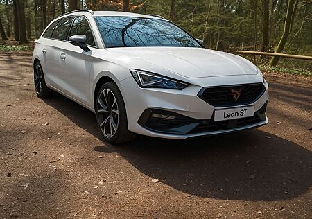 Cupra Leon Sportstourer 1.4 E-Hybrid 180kW DSG AHK