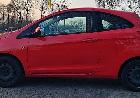Ford Ka /+ 1,2 Titanium / 2 Hand / HU Neu