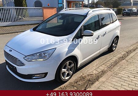 Ford Grand C-Max 1,0 EcoBoost Titanium