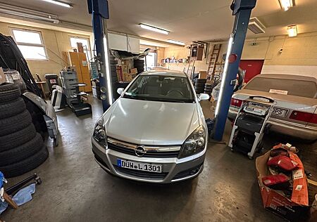Opel Astra 1.8 ECOTEC -