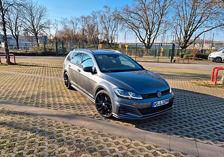 VW Golf Volkswagen 2.0 TDI 135kW SCR DSG GTD Variant GTD