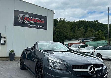Mercedes-Benz SLK 250 Roadster BlueEfficiency AMG Paket