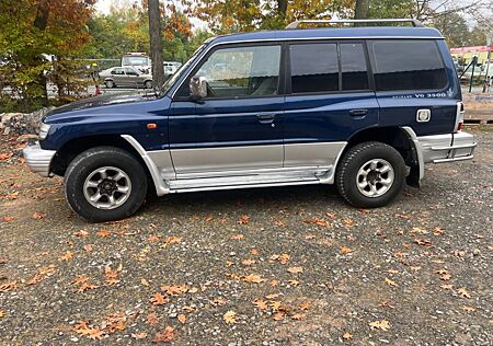 Mitsubishi Pajero American Dream 3500 V6/24V American Drer