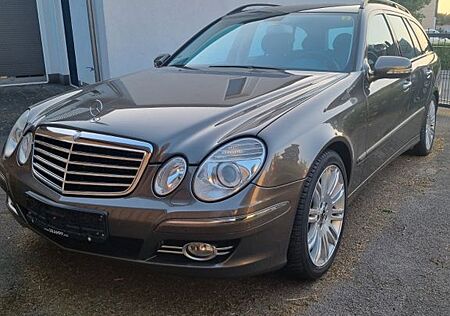 Mercedes-Benz E 320 CDI T AVANTGARDE Avantgarde