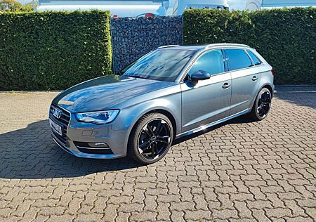 Audi A3 1.4 TFSI Attraction Sportback Attraction