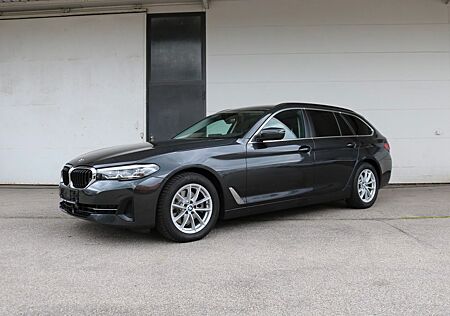 BMW 520d xDrive Touring*Head-Up*Soft-Close-Automatik